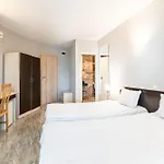 Hotell Juli Slăntjev Brjag
