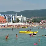 Juli 3* Slăntjev Brjag