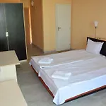Hotell Juli 3*