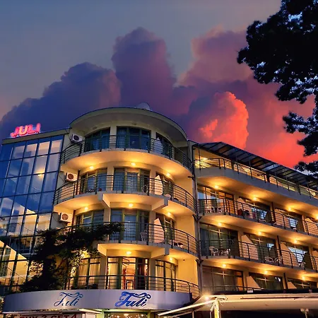 Hotel Juli