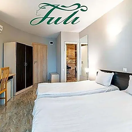 Hotel Juli