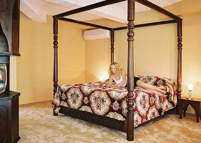 Juli סאני ביץ'